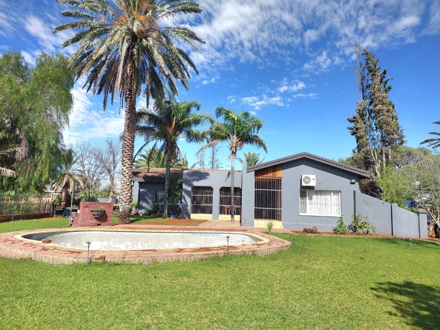 4 Bedroom Property for Sale in Upington Northern Cape
